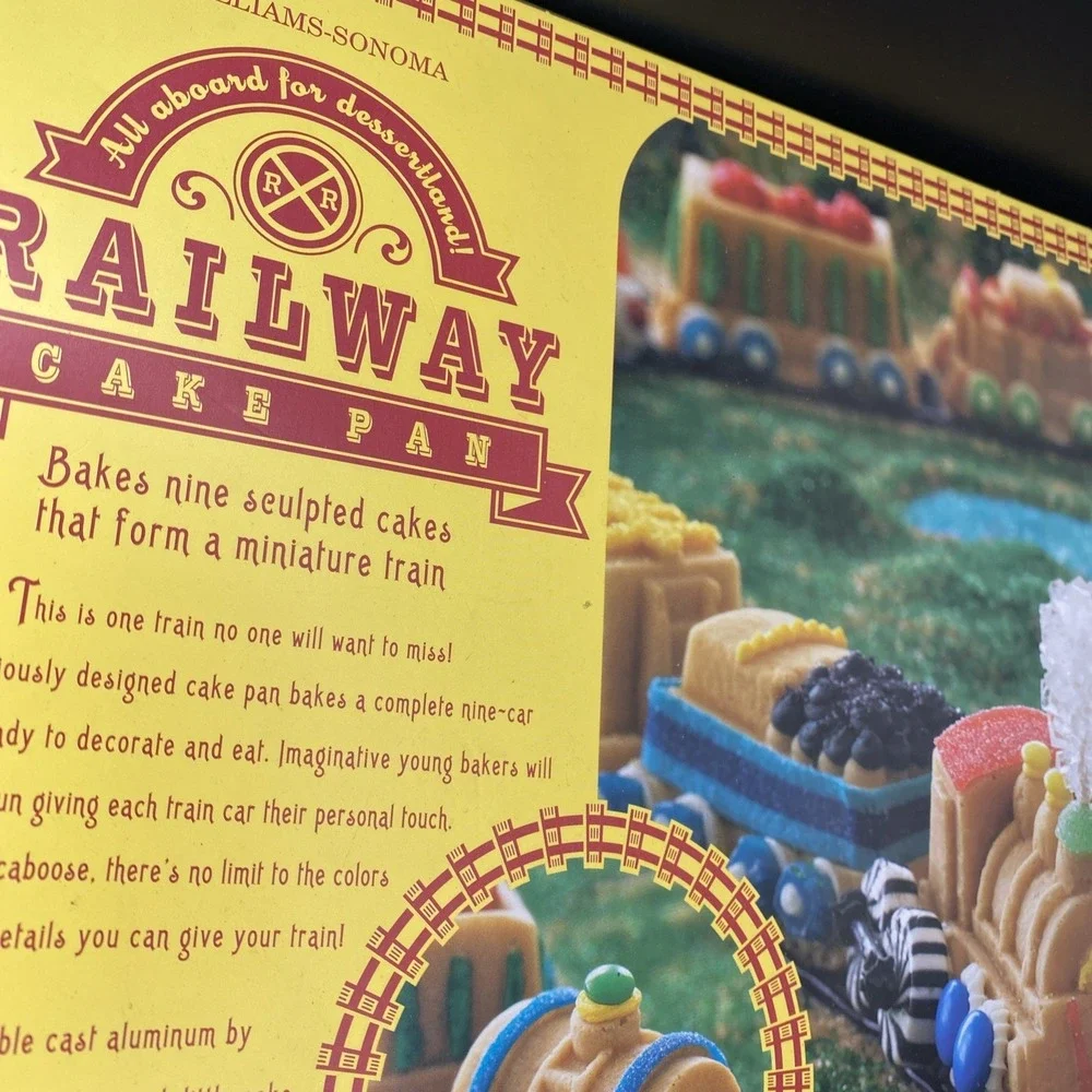 Williams Sonoma Nordic Ware Railway Cake Pan Train 9 Cars 3D Mold USA 5 Cup 1.2L